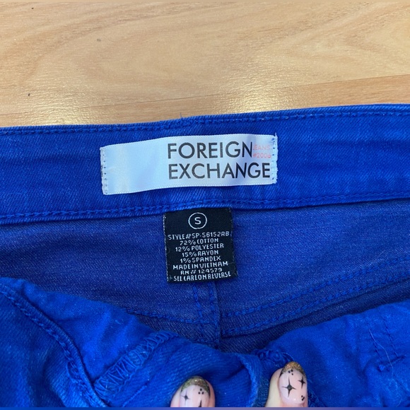 Blue Foreign Exchange Shorts size small - Picture 2 of 3